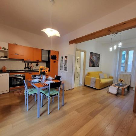 Appartamento Orange Lago แวร์บาเนีย ภายนอก รูปภาพ